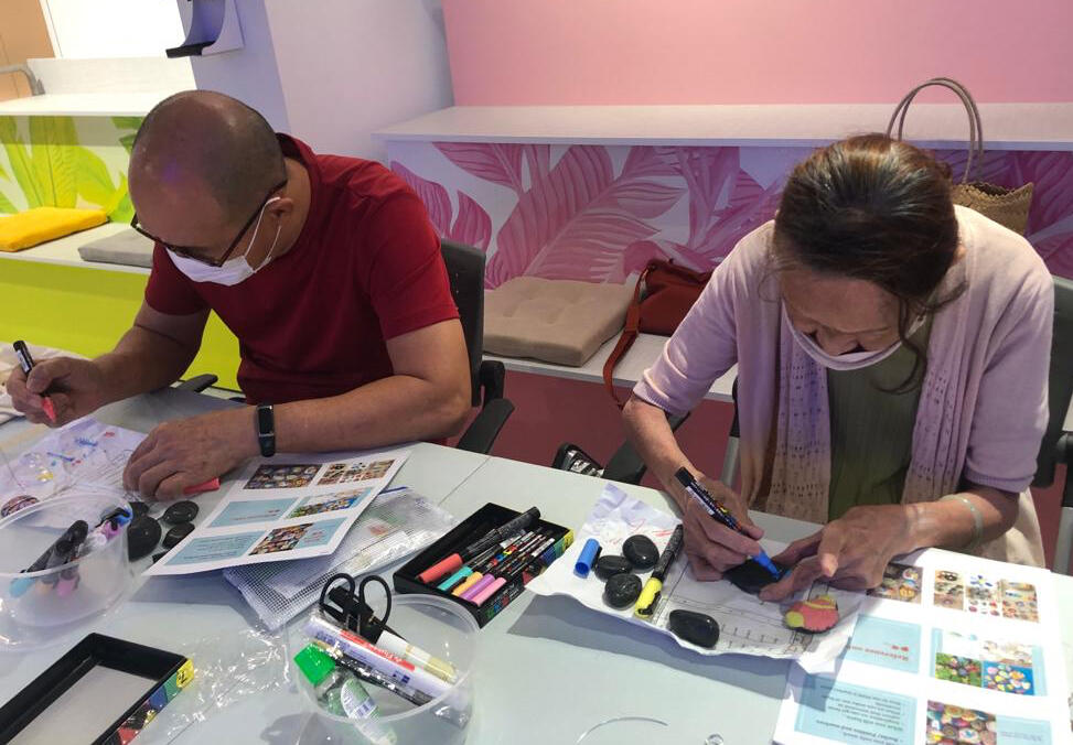 Art and Craft Workshop for the senior citizens at Lions Befrienders centre Art and Craft Workshop for the senior citizens at Lions Befrienders centre