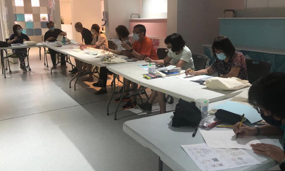 Art and Craft Workshop for the senior citizens at Lions Befrienders centre